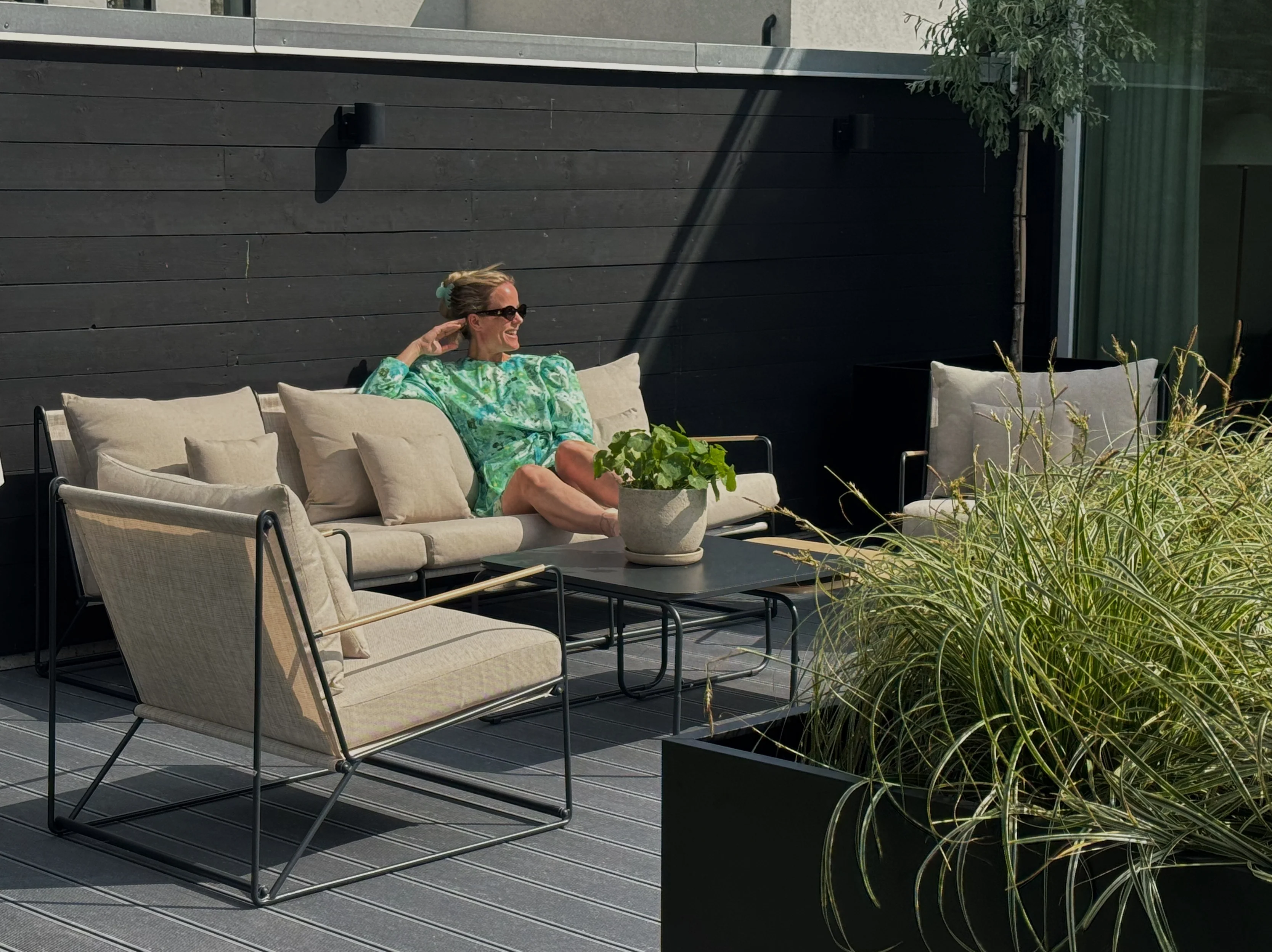 Palazzo Soffgrupp Svart Beige - Image 3