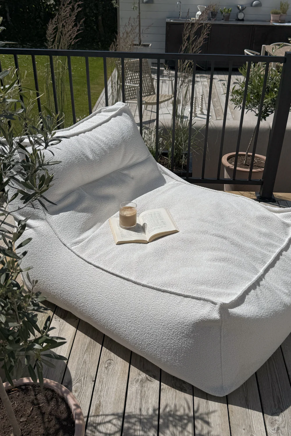 Redang Loungefåtölj Bouclé - Image 16