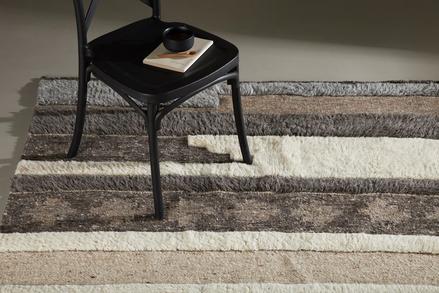 Vincent Carpet 300x200 - Image 10